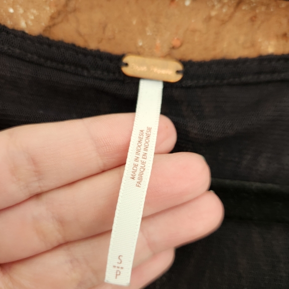 Free People Black Long Sleeve Flowy Low Cut Lace Top w/Bow - Picture 8 of 14